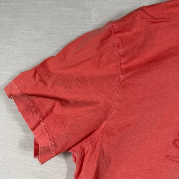 Vinyard Vines Shirt Mens Large Coral Short Sleeve Island Tee Surf Board Graphic - Picture 4 of 12